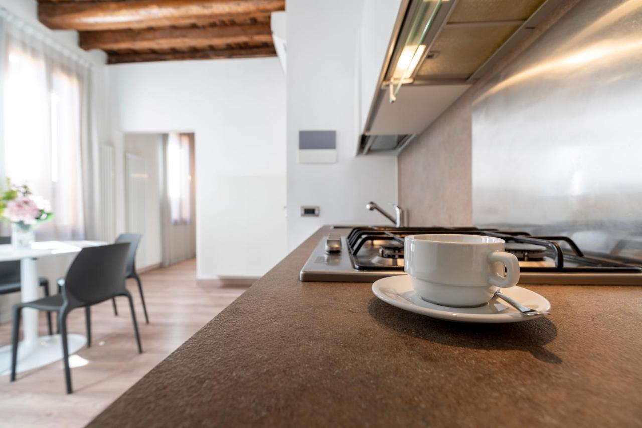 Sea To Sky Apartments By Wonderful Italy Венеция Екстериор снимка